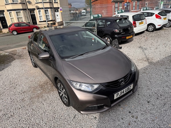 Used Honda Civic 2014 for sale - 76207160: Photo 42