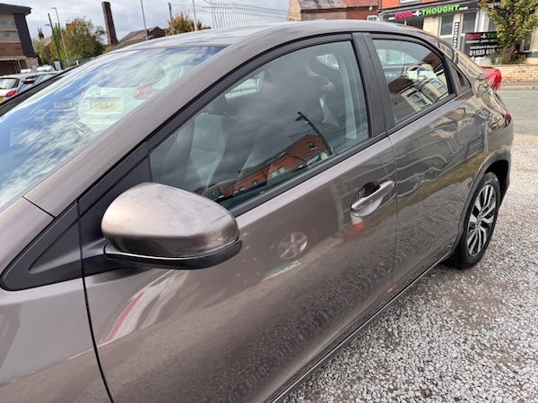 Used Honda Civic 2014 for sale - 76207160: Photo 47