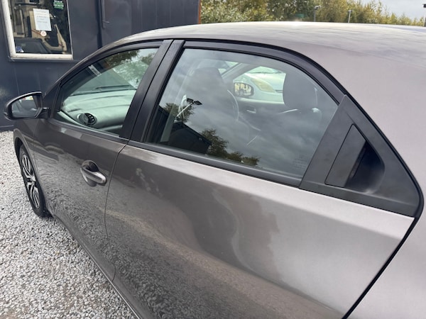 Used Honda Civic 2014 for sale - 76207160: Photo 48