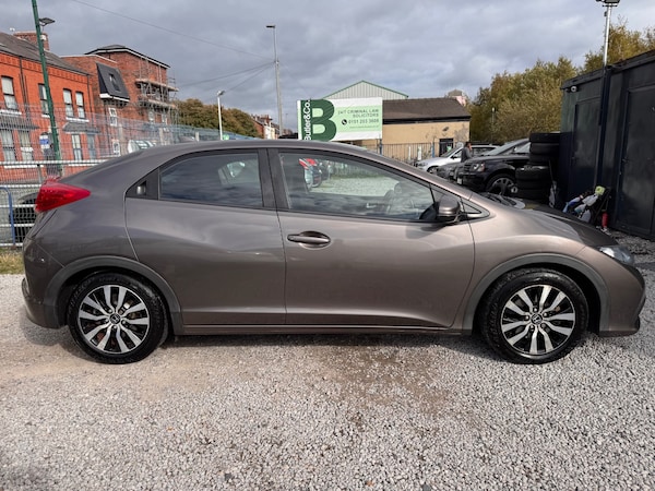 Used Honda Civic 2014 for sale - 76207160: Photo 8