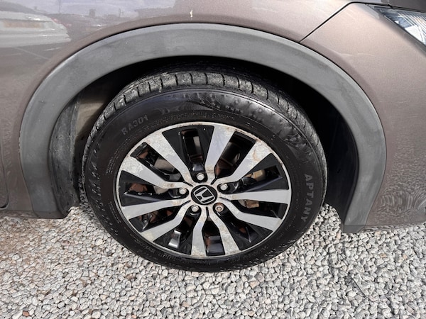 Used Honda Civic 2014 for sale - 76207160: Photo 9