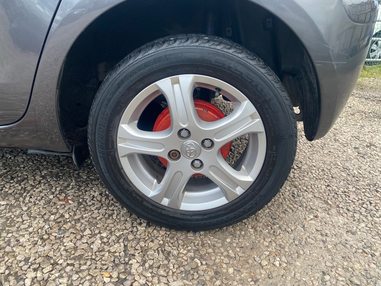 Used Toyota Yaris 2010 for sale - 77151687: Photo 11