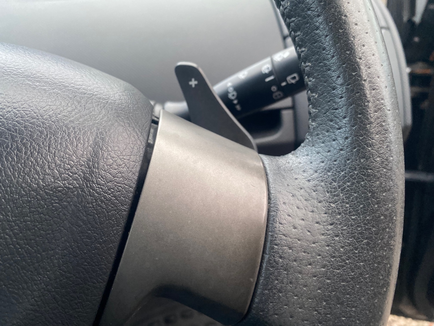 Used Toyota Yaris 2010 for sale - 77151687: Photo 29