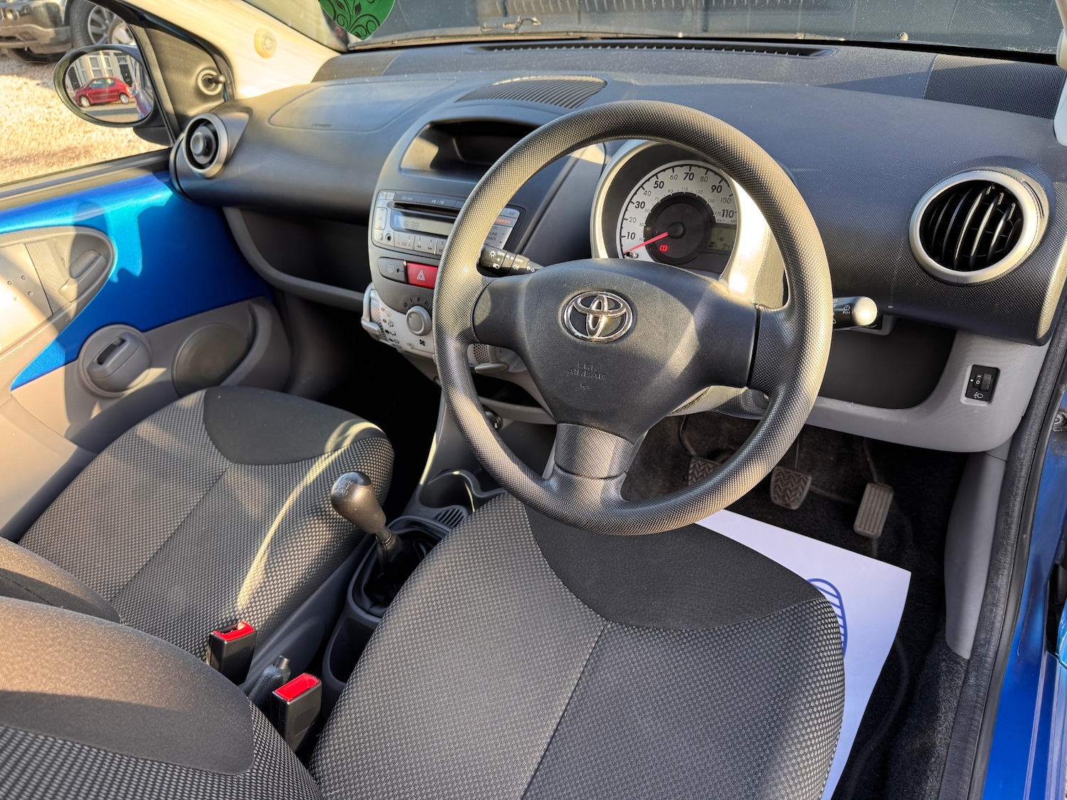 Used Toyota AYGO 2011 for sale - 76402477: Photo 18