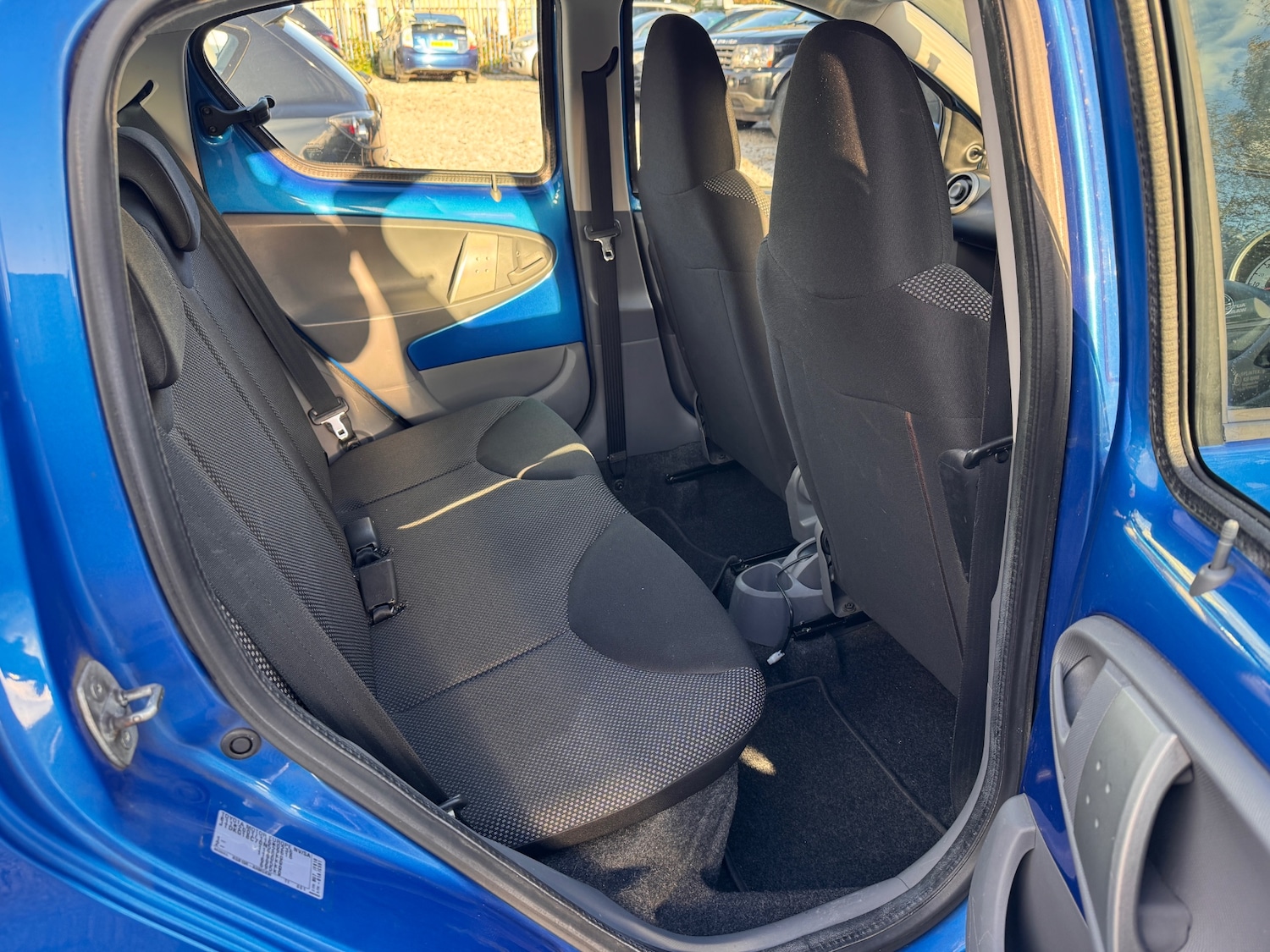 Used Toyota AYGO 2011 for sale - 76402477: Photo 29