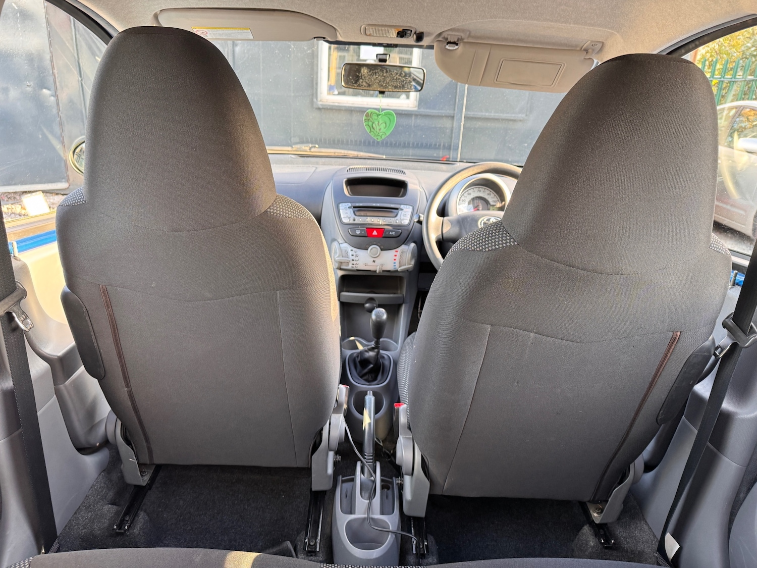 Used Toyota AYGO 2011 for sale - 76402477: Photo 34