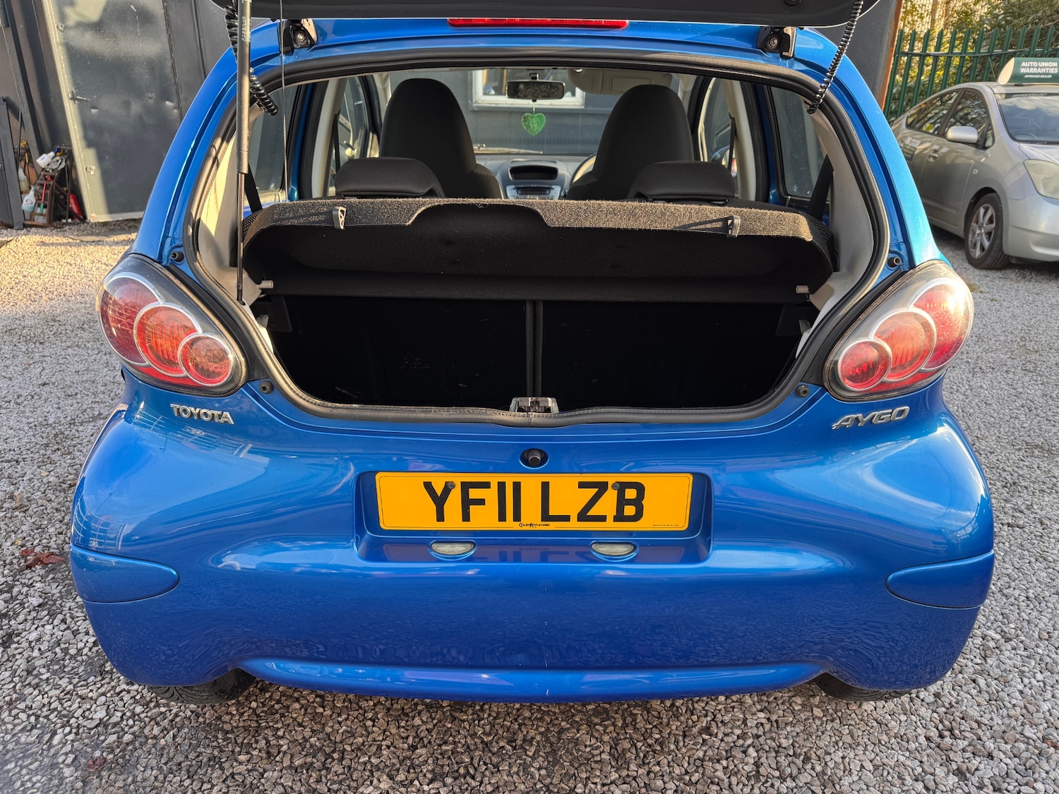 Used Toyota AYGO 2011 for sale - 76402477: Photo 38