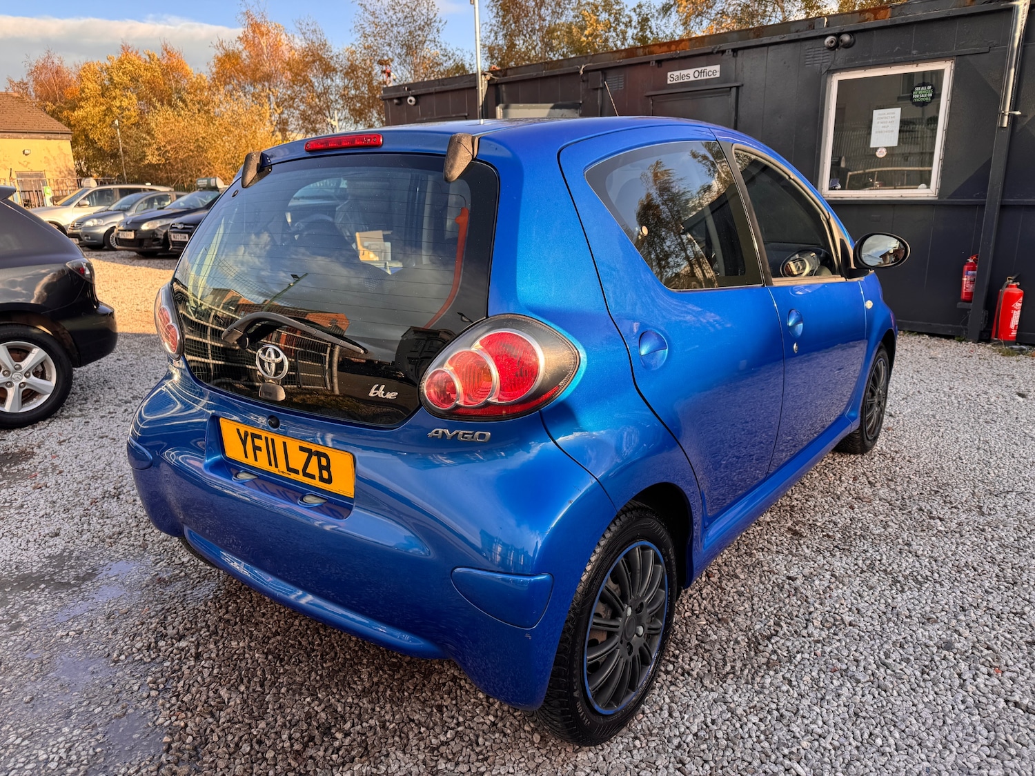 Used Toyota AYGO 2011 for sale - 76402477: Photo 6