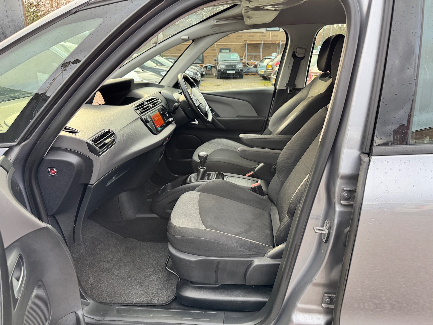 Used Citroen C4 Picasso 2017 for sale - 76879751: Photo 14