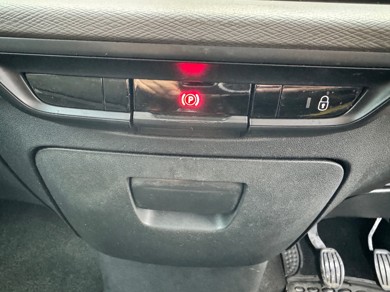 Used Citroen C4 Picasso 2017 for sale - 76879751: Photo 21