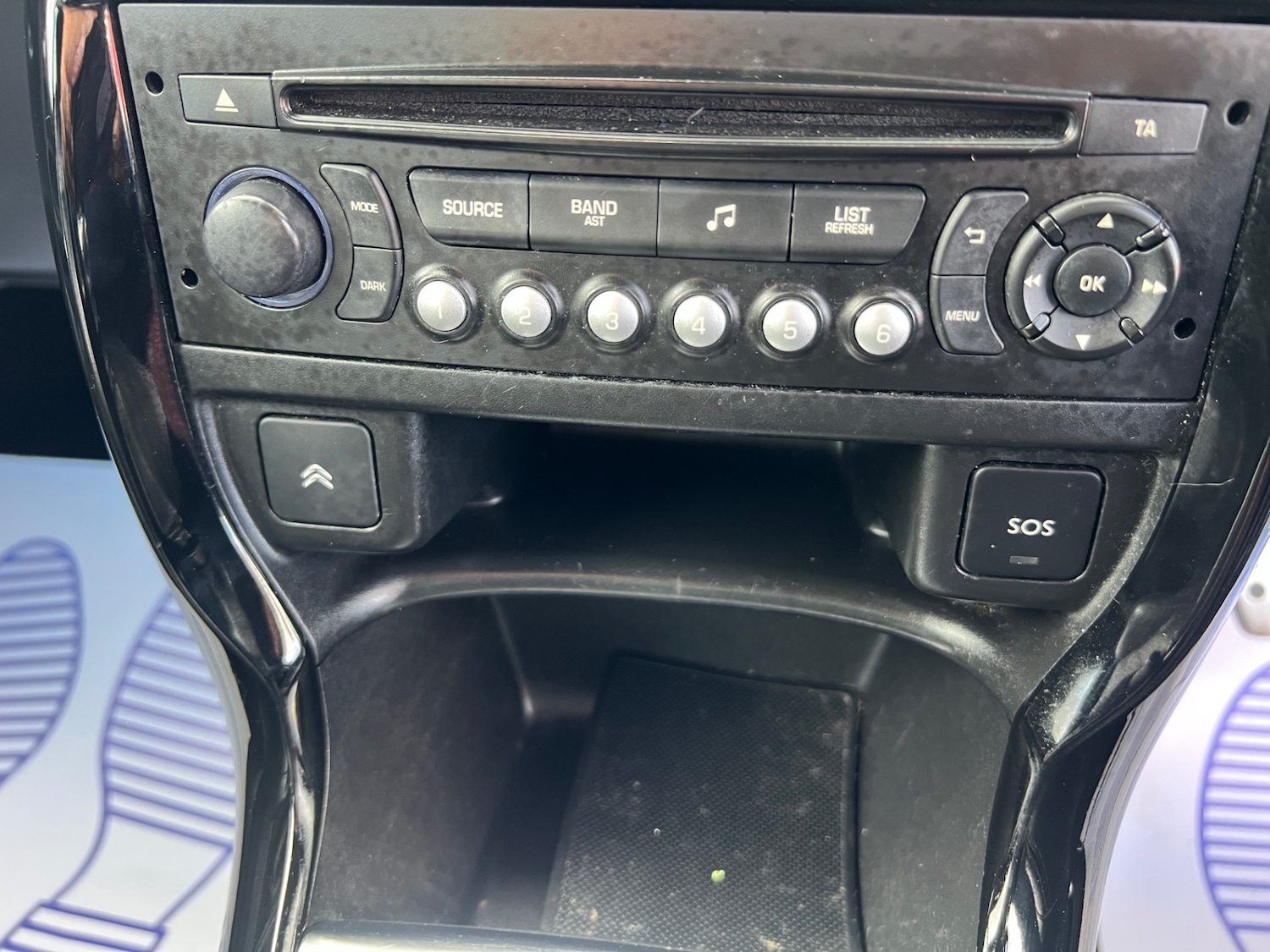 Vehicle 28
