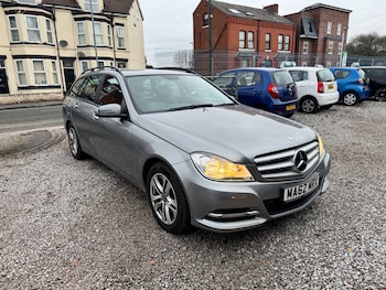 Mercedes-Benz - C Class
