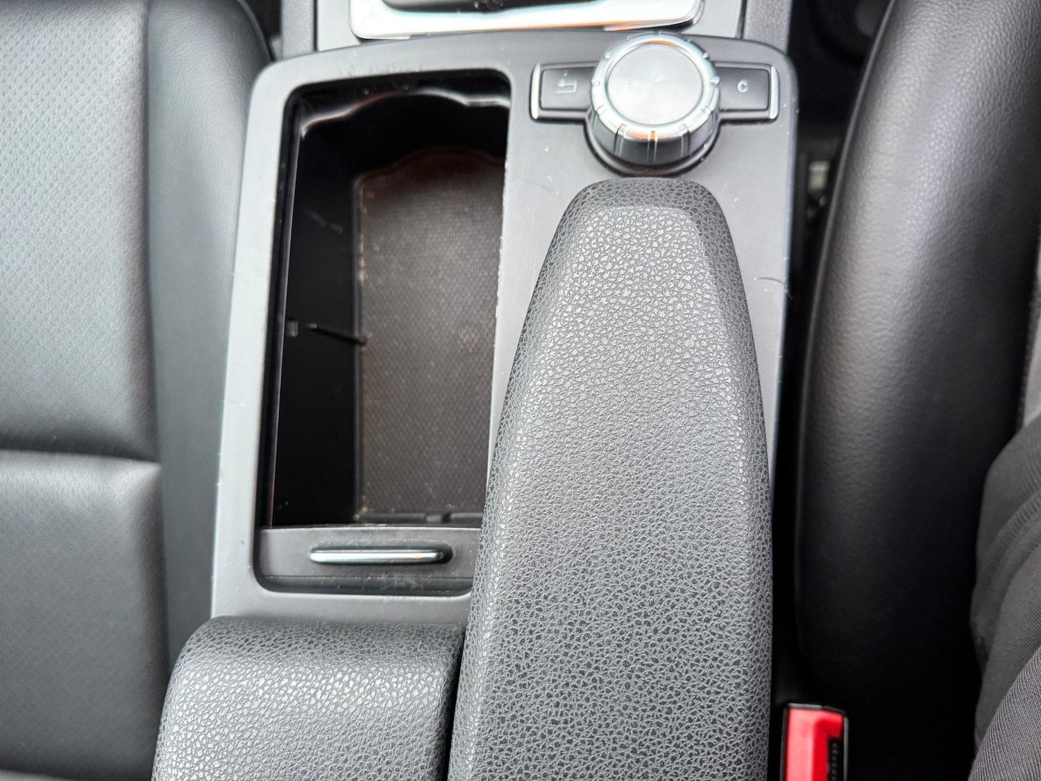 Used Mercedes-Benz C Class 2012 for sale - 76722752: Photo 26