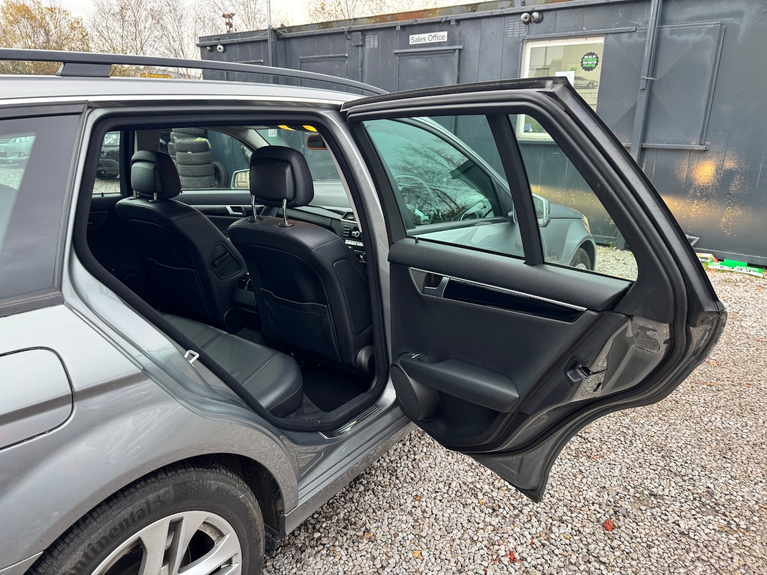 Used Mercedes-Benz C Class 2012 for sale - 76722752: Photo 30