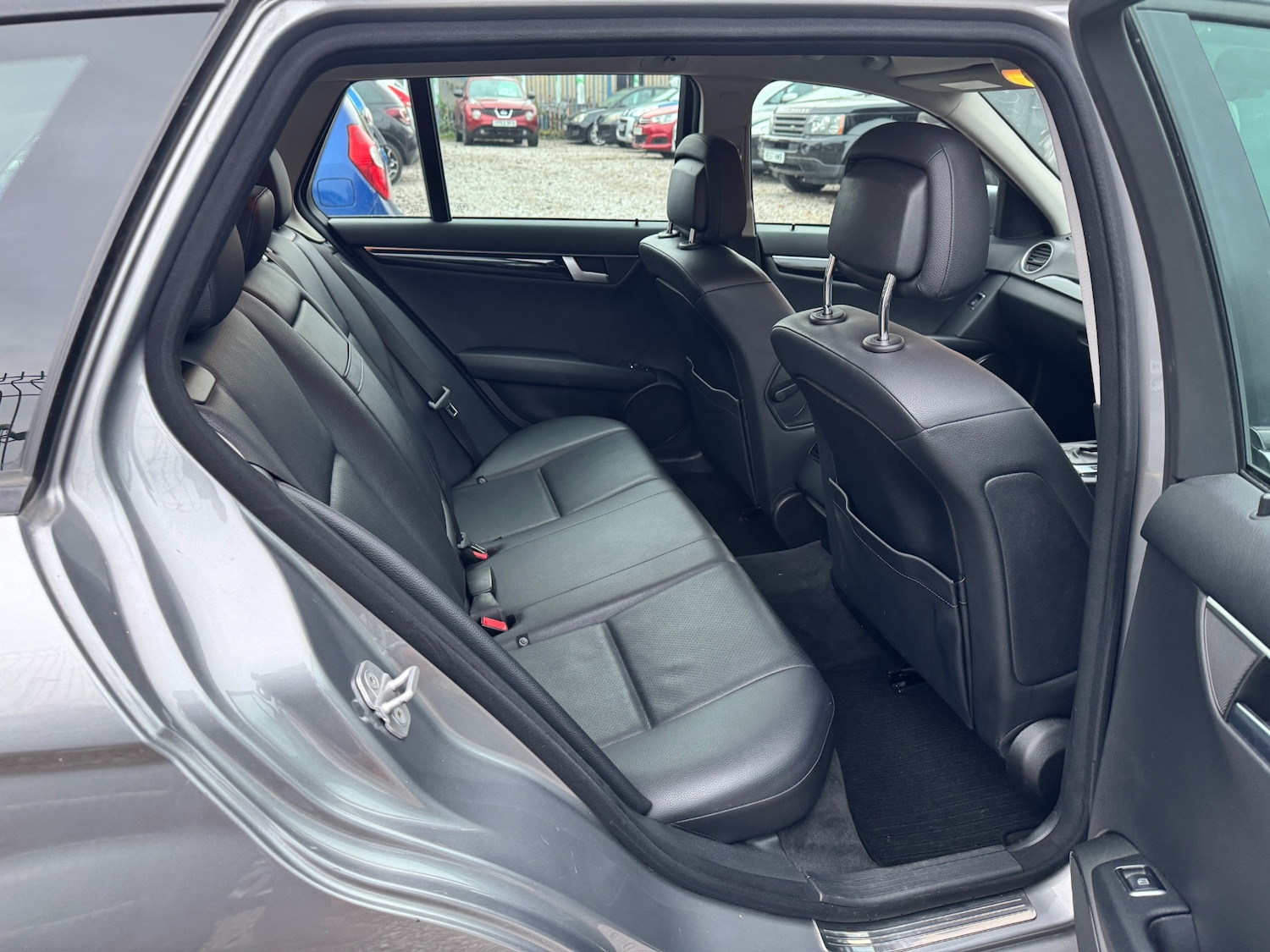 Used Mercedes-Benz C Class 2012 for sale - 76722752: Photo 31