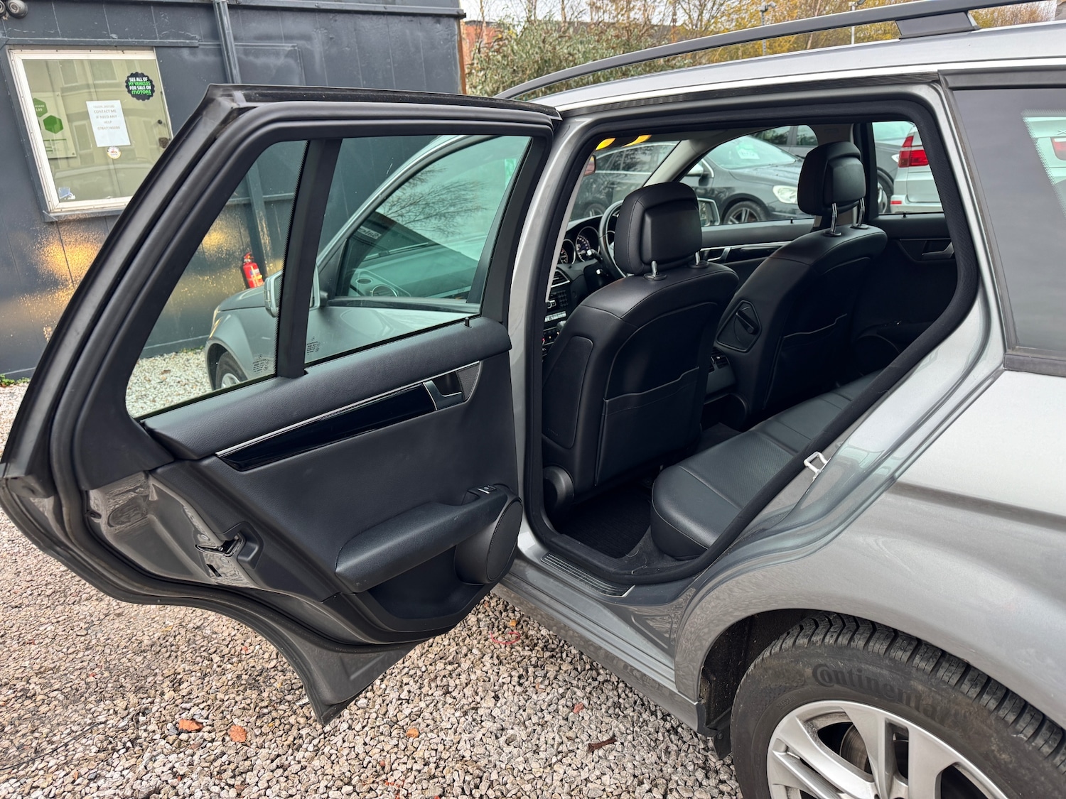 Used Mercedes-Benz C Class 2012 for sale - 76722752: Photo 32