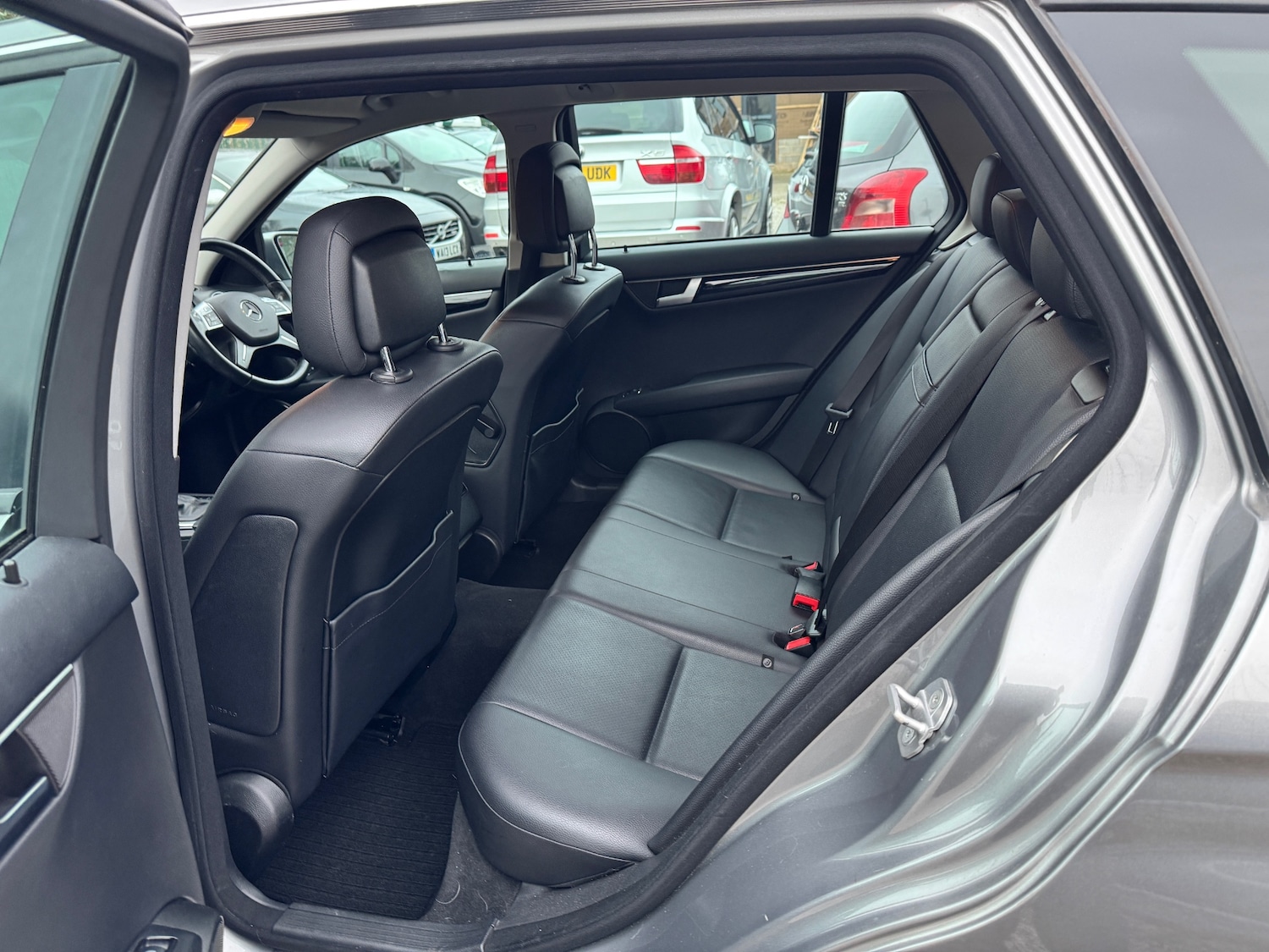 Used Mercedes-Benz C Class 2012 for sale - 76722752: Photo 33