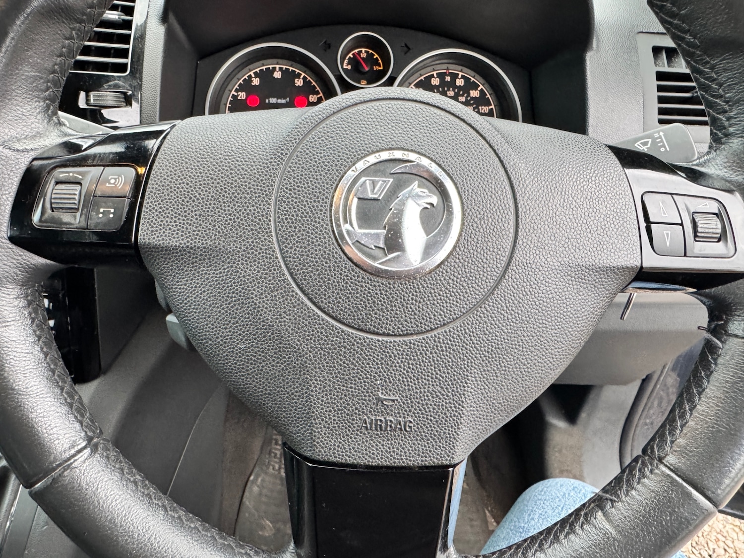 Used Vauxhall Zafira 2012 for sale - 76879650: Photo 21