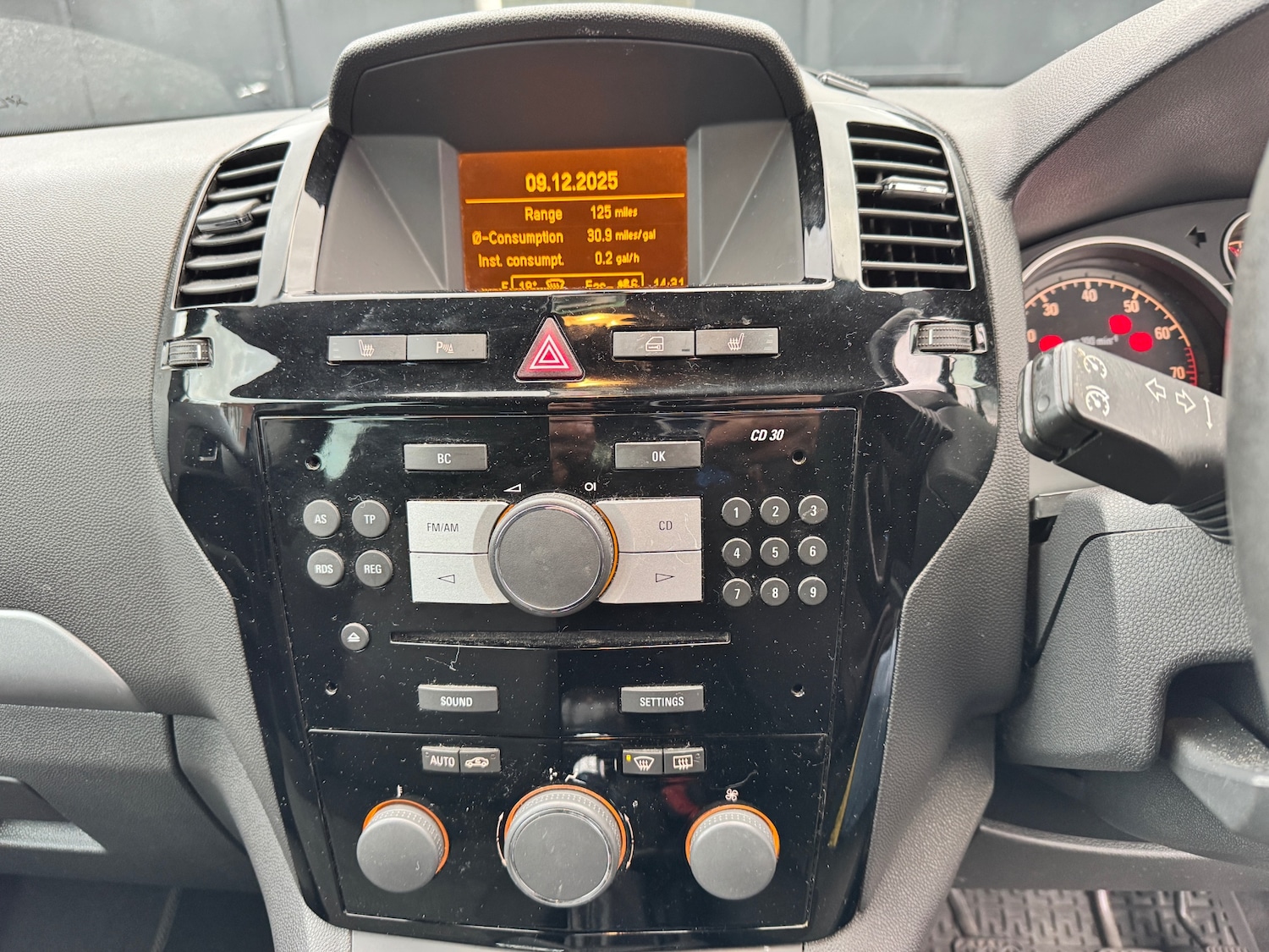 Used Vauxhall Zafira 2012 for sale - 76879650: Photo 22