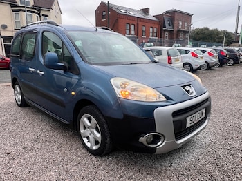 2011 (11) - 1.6 HDi 112 Outdoor 5dr