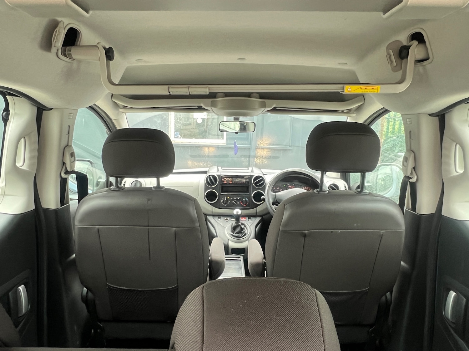 Vehicle 29