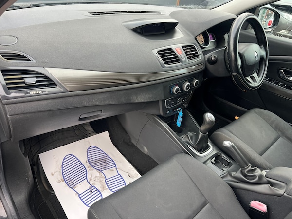 Used Renault Megane 2010 for sale - 73556673: Photo 14
