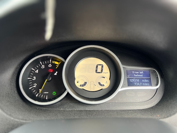 Used Renault Megane 2010 for sale - 73556673: Photo 20