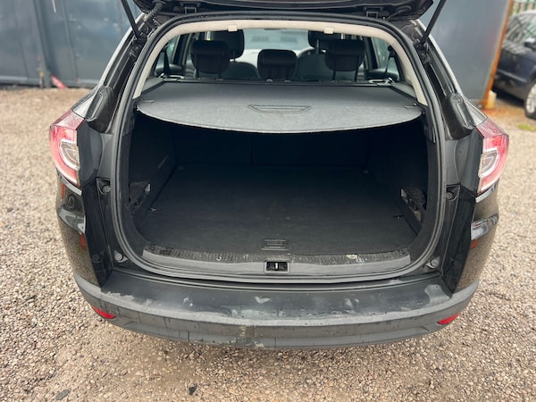 Used Renault Megane 2010 for sale - 73556673: Photo 37