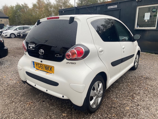 Used Toyota AYGO 2011 for sale - 76316675: Photo 7