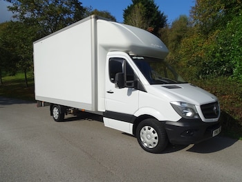Mercedes-Benz - Sprinter