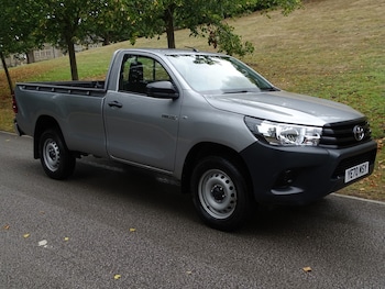 Used Toyota Hilux 2020 for sale - 76240978: Photo