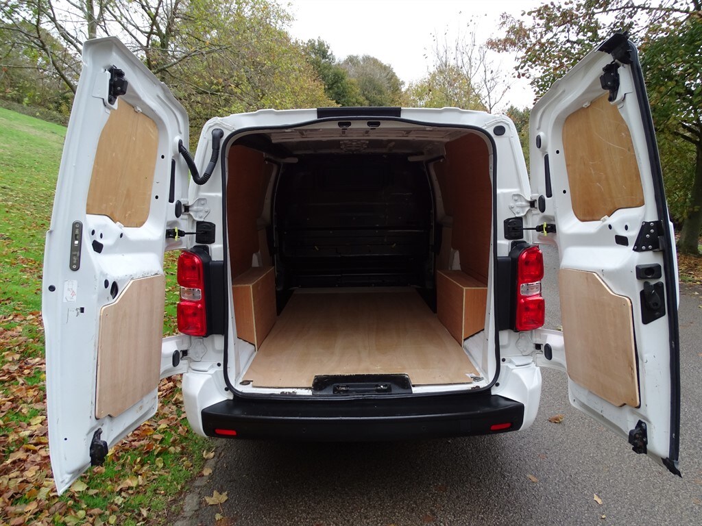 Used Vauxhall Vivaro 2021 for sale - 76428401: Photo 9