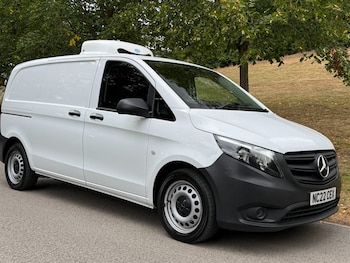 Mercedes-Benz - Vito