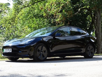 Used Tesla Model 3 2021 for sale - 75895176: Photo