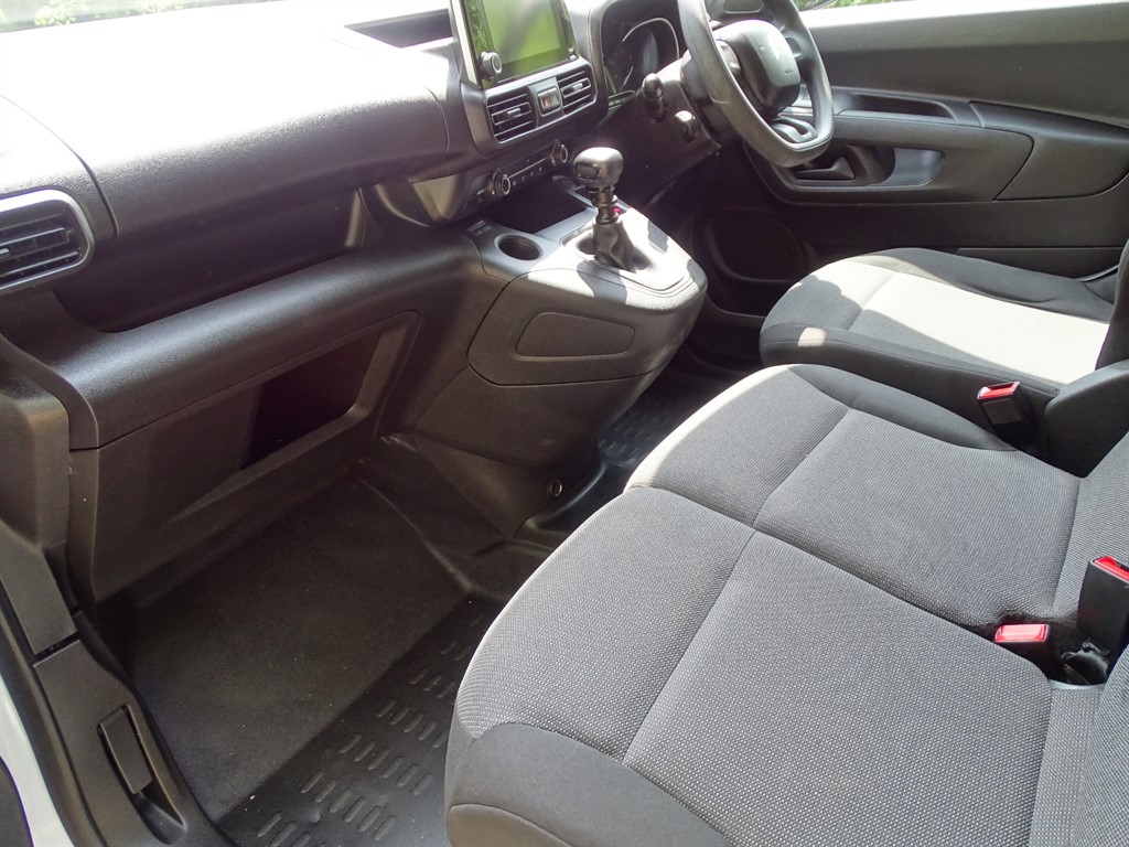 Vehicle 14