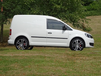 Used Volkswagen Caddy 2014 for sale - 75775625: Photo