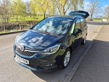 Vauxhall Zafira feature image