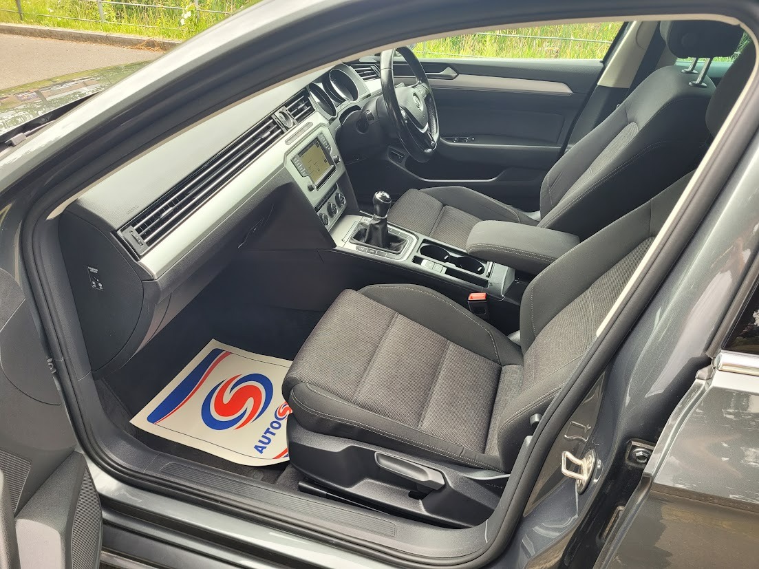 Used Volkswagen Passat 2015 for sale - 78064024: Photo 10