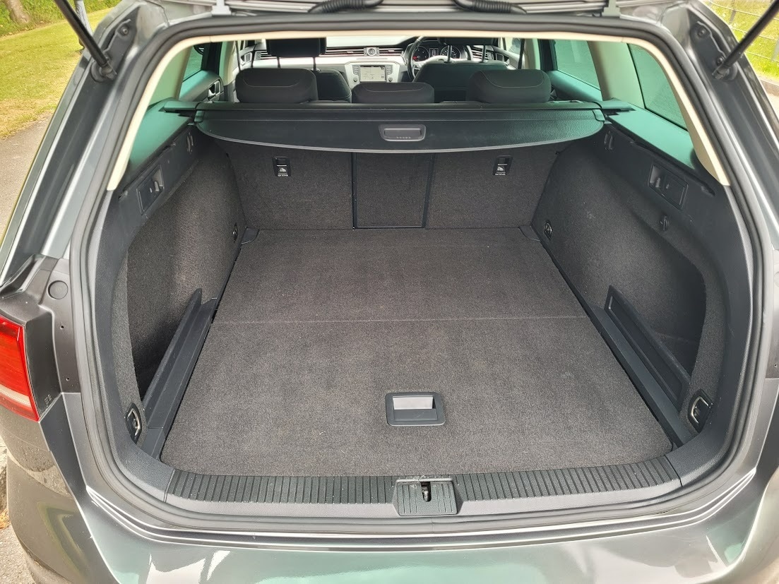 Used Volkswagen Passat 2015 for sale - 78064024: Photo 20