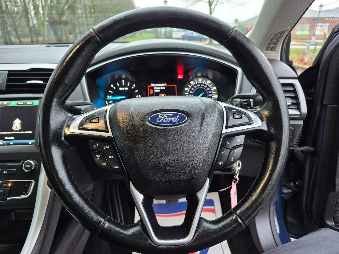 Used Ford Mondeo 2016 for sale - 77069532: Photo 25