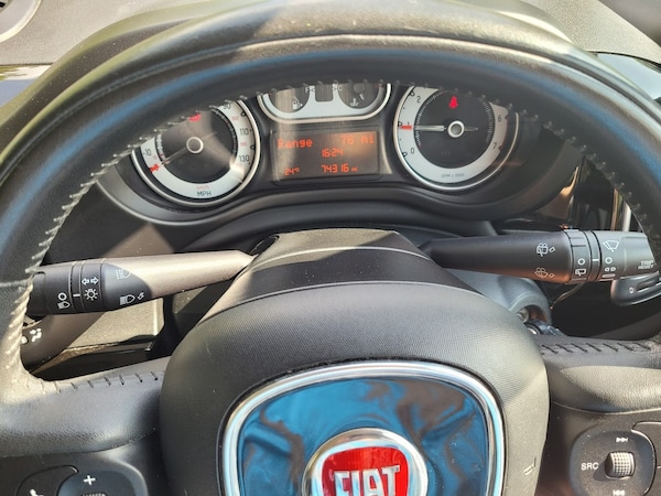 Used Fiat 500L 2013 for sale - 74896922: Photo 13