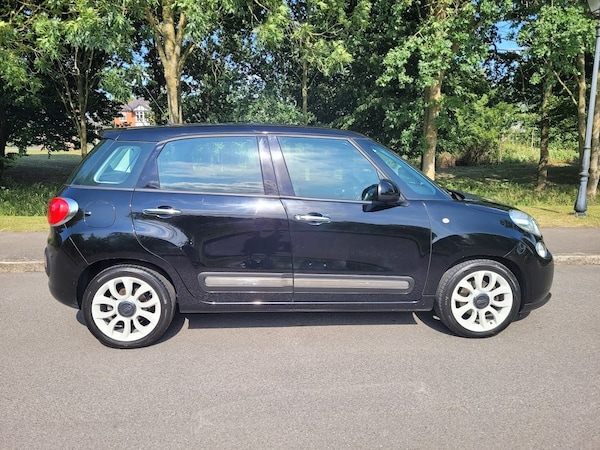 Used Fiat 500L 2013 for sale - 74896922: Photo 5
