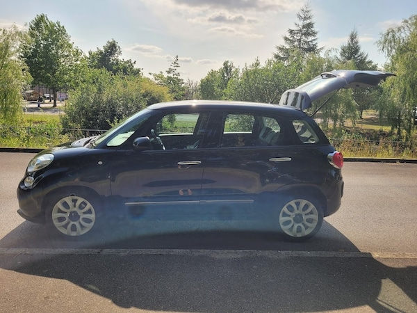 Used Fiat 500L 2013 for sale - 74896922: Photo 8