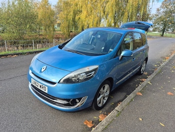 Used Renault Grand Scenic 2012 for sale - 77248313: Photo