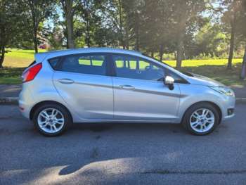 Used Ford Fiesta 2016 for sale - 74703280: Photo