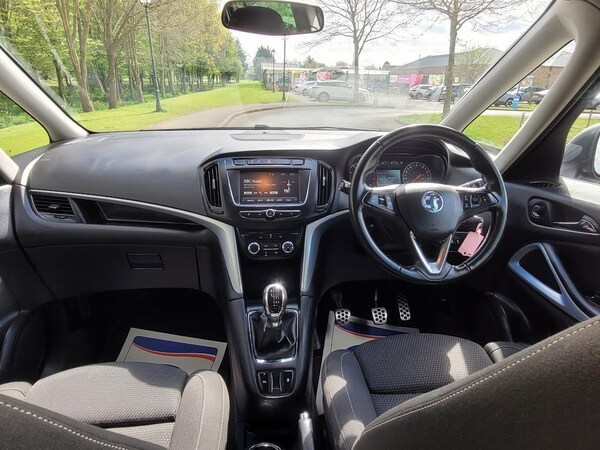 Used Vauxhall Zafira 2017 for sale - 74423239: Photo 19