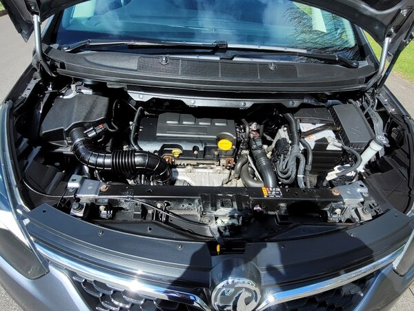 Used Vauxhall Zafira 2017 for sale - 74423239: Photo 24