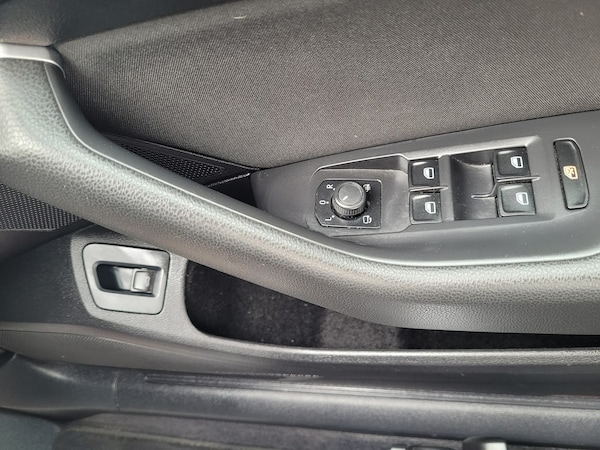 Used Volkswagen Passat 2015 for sale - 74829867: Photo 17