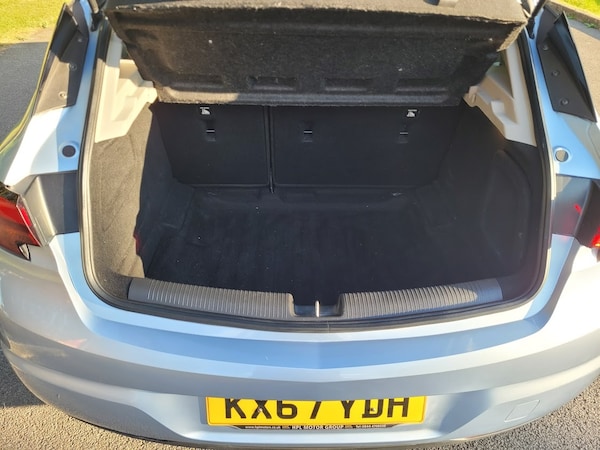 Used Vauxhall Astra 2017 for sale - 72045367: Photo 16