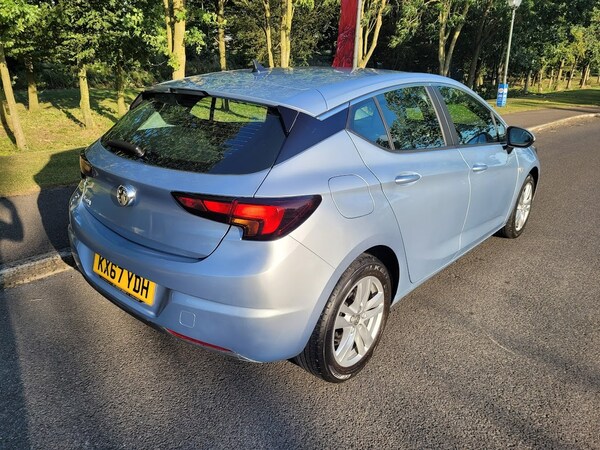 Used Vauxhall Astra 2017 for sale - 72045367: Photo 5